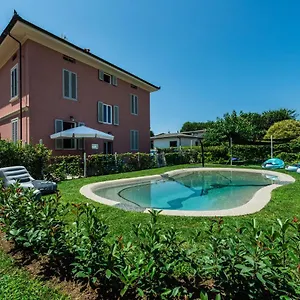 Il Buen Retiro , Lucca Italia